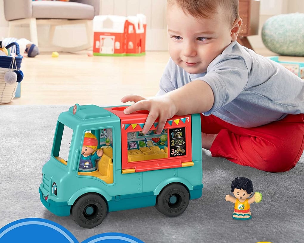 هدايا للاطفال رخيصة - لعبة شاحنة طعام مع اصوات موسيقية و شخصيتين للعب